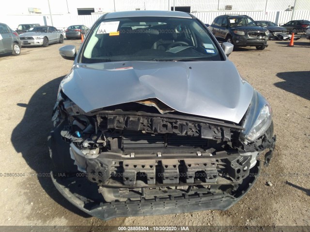 Photo 5 VIN: 1FADP3K24GL404561 - FORD FOCUS 