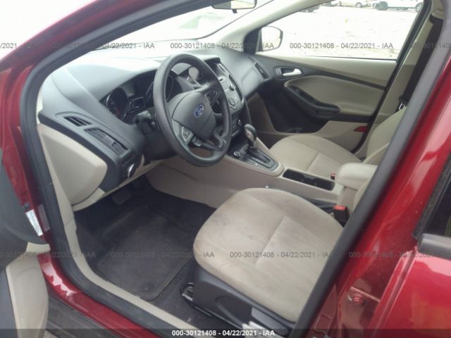 Photo 4 VIN: 1FADP3K24HL214261 - FORD FOCUS 