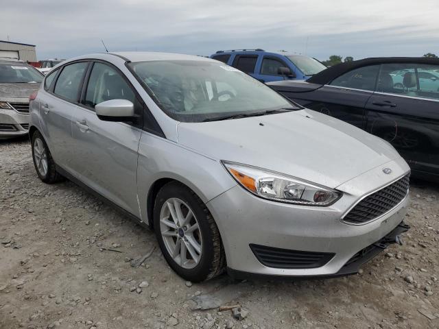 Photo 3 VIN: 1FADP3K24JL239960 - FORD FOCUS SE 