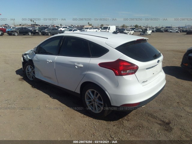 Photo 2 VIN: 1FADP3K24JL260775 - FORD FOCUS 