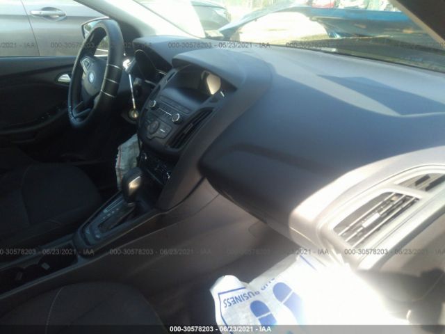 Photo 4 VIN: 1FADP3K24JL319906 - FORD FOCUS 