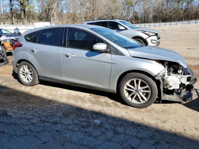 Photo 3 VIN: 1FADP3K24JL329500 - FORD FOCUS 