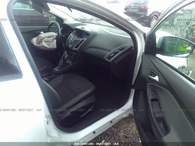 Photo 4 VIN: 1FADP3K25DL130198 - FORD FOCUS 