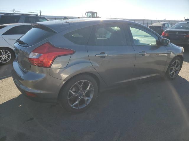 Photo 2 VIN: 1FADP3K25DL265813 - FORD FOCUS SE 