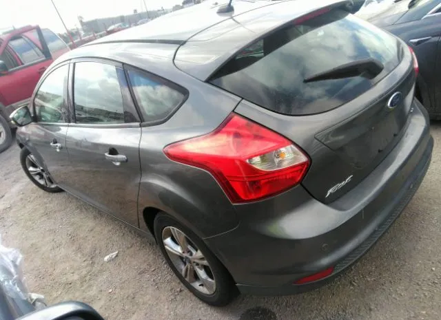 Photo 2 VIN: 1FADP3K25EL110809 - FORD FOCUS 