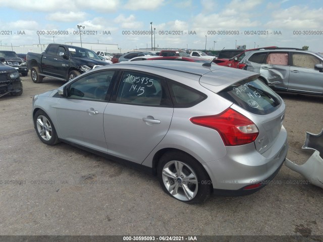 Photo 2 VIN: 1FADP3K25EL158780 - FORD FOCUS 