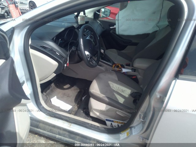 Photo 4 VIN: 1FADP3K25EL158780 - FORD FOCUS 