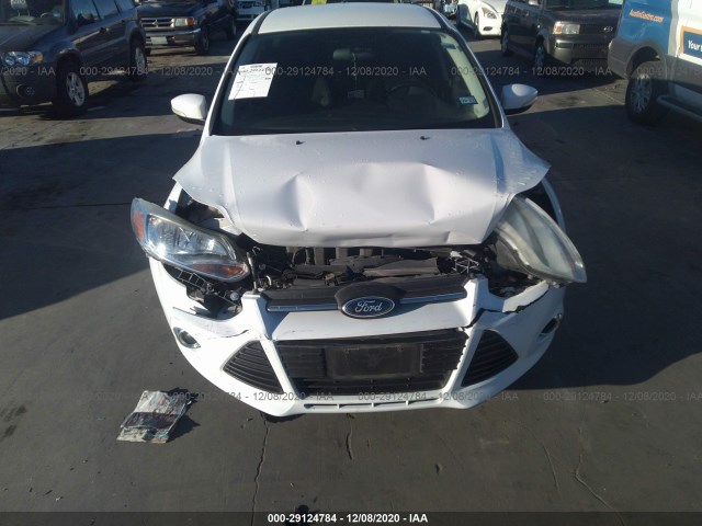 Photo 5 VIN: 1FADP3K25EL170444 - FORD FOCUS 