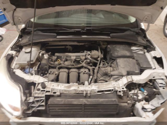 Photo 9 VIN: 1FADP3K25EL258328 - FORD FOCUS 