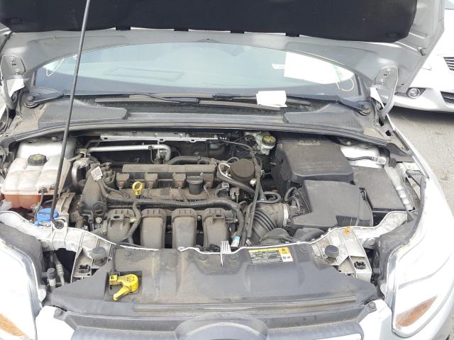 Photo 6 VIN: 1FADP3K25EL266610 - FORD FOCUS 