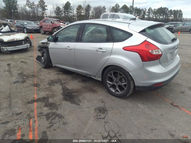 Photo 2 VIN: 1FADP3K25EL334761 - FORD FOCUS 