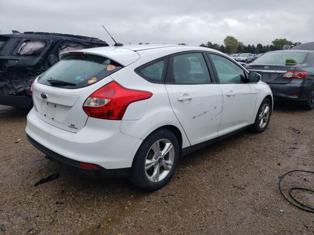 Photo 2 VIN: 1FADP3K25EL369719 - FORD FOCUS SE 