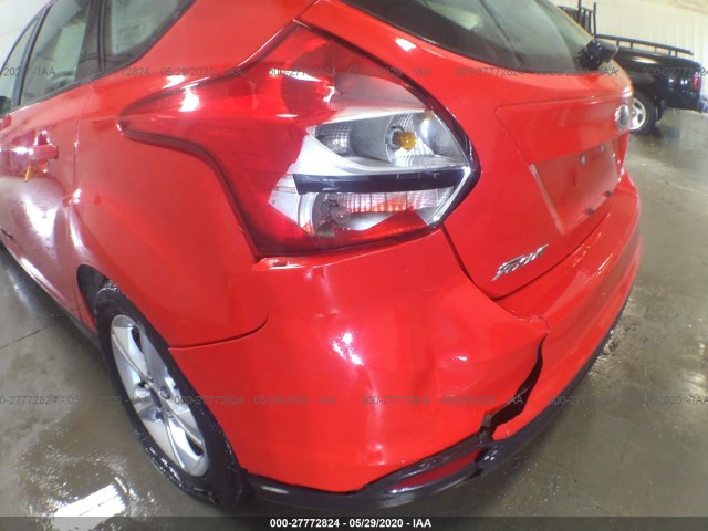 Photo 5 VIN: 1FADP3K25EL382955 - FORD FOCUS 