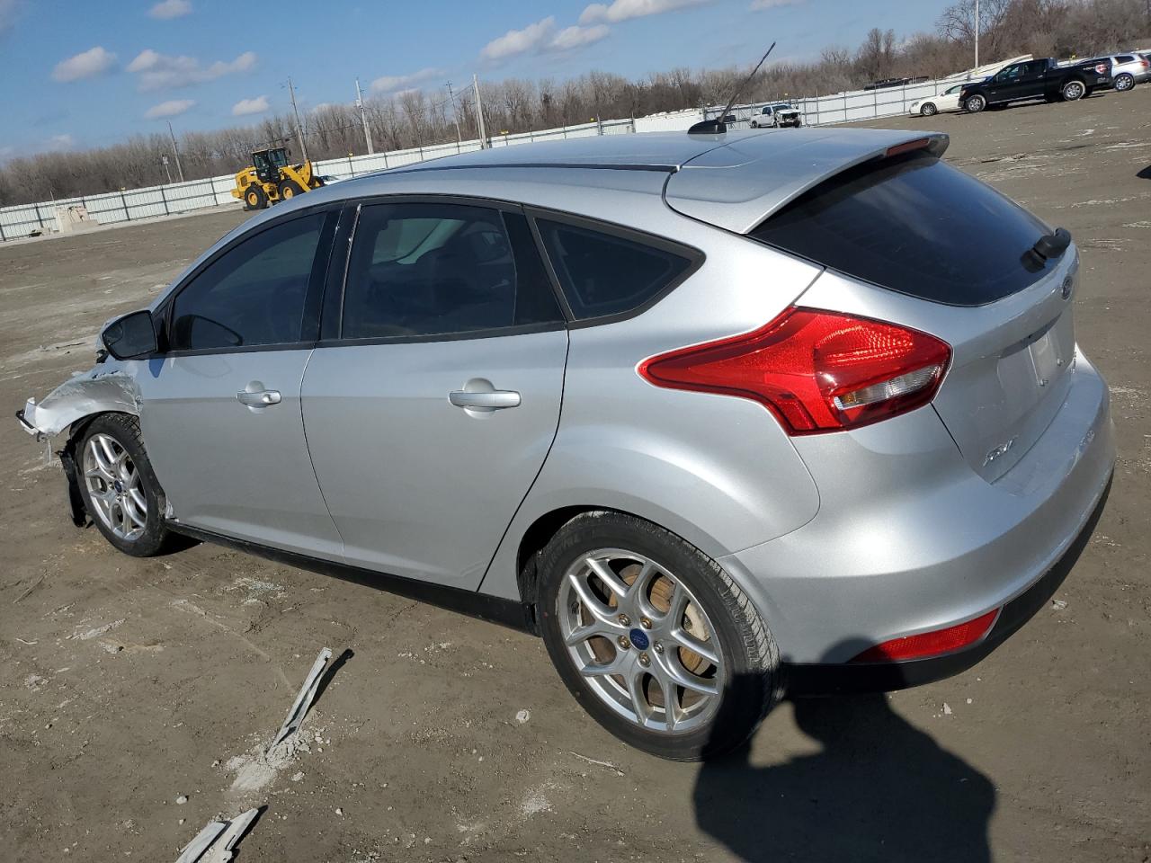 Photo 1 VIN: 1FADP3K25FL220051 - FORD FOCUS 