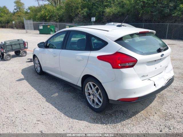 Photo 2 VIN: 1FADP3K25FL318934 - FORD FOCUS 