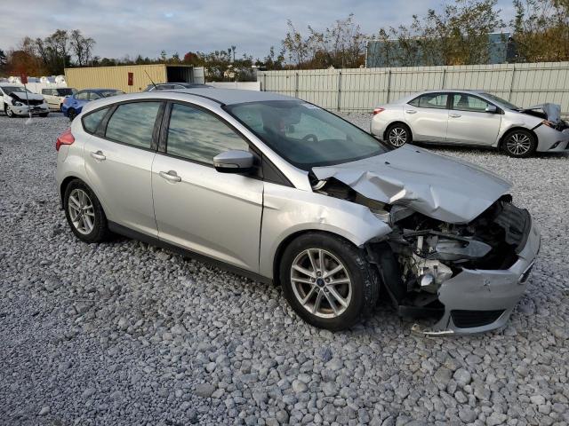 Photo 3 VIN: 1FADP3K25FL355580 - FORD FOCUS SE 