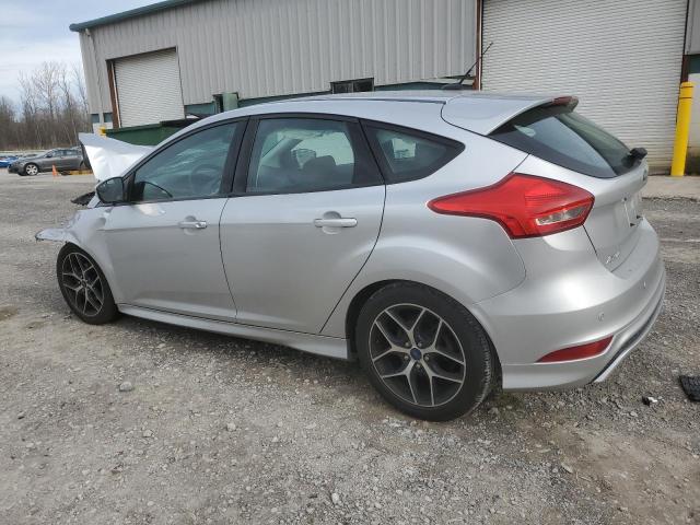 Photo 1 VIN: 1FADP3K25FL363890 - FORD FOCUS SE 