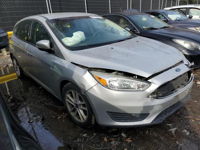 Photo 3 VIN: 1FADP3K25GL242374 - FORD FOCUS SE 