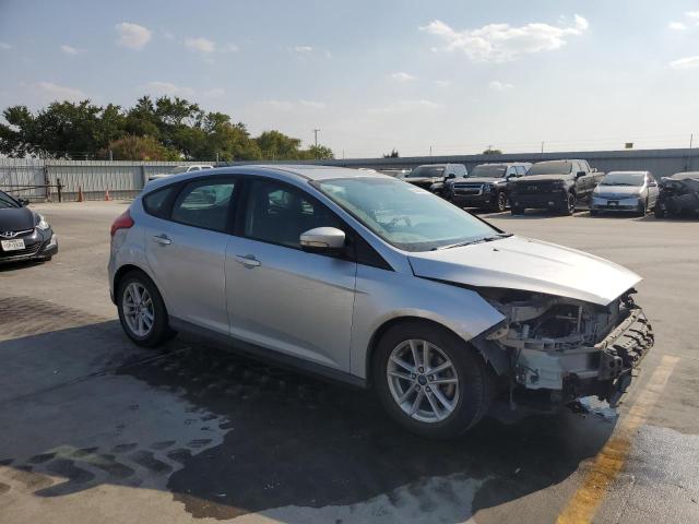 Photo 3 VIN: 1FADP3K25GL259417 - FORD FOCUS SE 