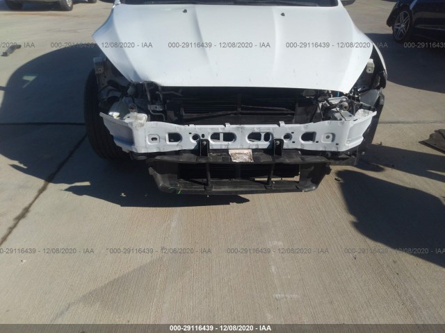 Photo 5 VIN: 1FADP3K25GL284348 - FORD FOCUS 