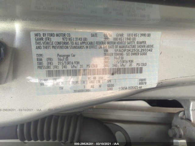 Photo 8 VIN: 1FADP3K25GL293342 - FORD FOCUS 