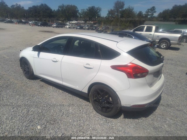 Photo 2 VIN: 1FADP3K25GL332558 - FORD FOCUS 