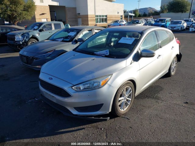 Photo 1 VIN: 1FADP3K25GL338585 - FORD FOCUS 