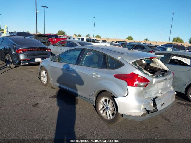 Photo 2 VIN: 1FADP3K25GL338585 - FORD FOCUS 