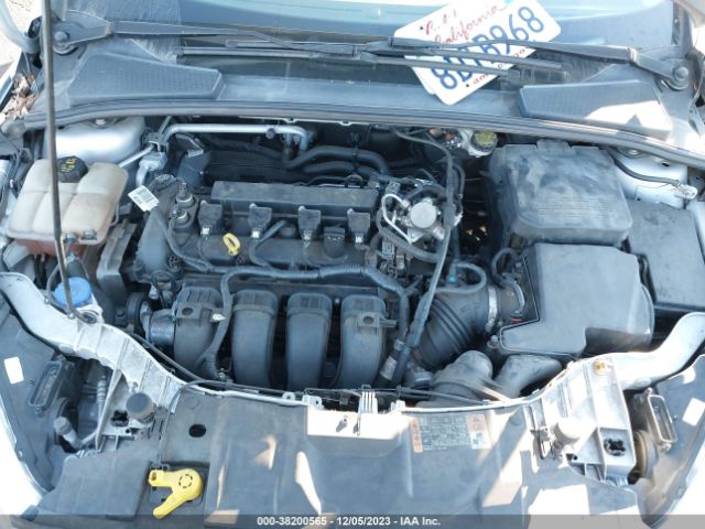 Photo 9 VIN: 1FADP3K25GL338585 - FORD FOCUS 