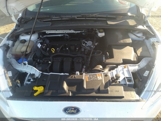 Photo 9 VIN: 1FADP3K25HL231859 - FORD FOCUS 