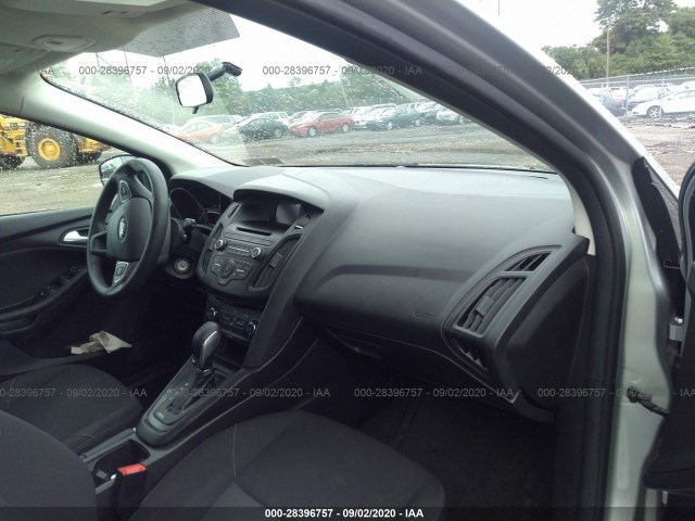 Photo 4 VIN: 1FADP3K25HL290734 - FORD FOCUS 