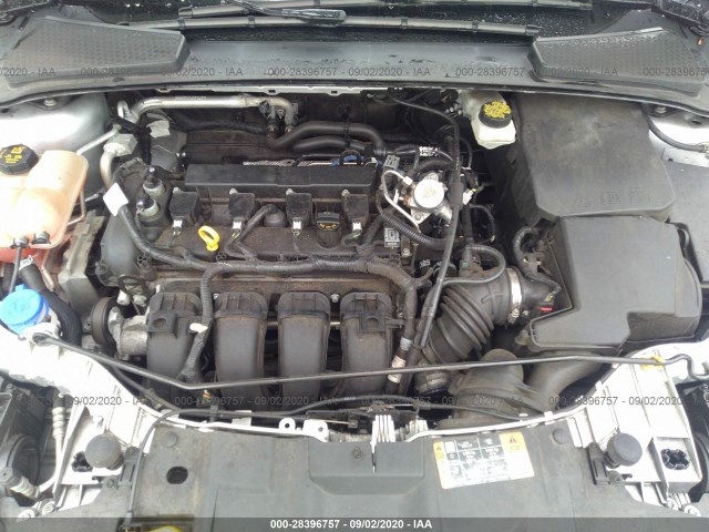 Photo 9 VIN: 1FADP3K25HL290734 - FORD FOCUS 