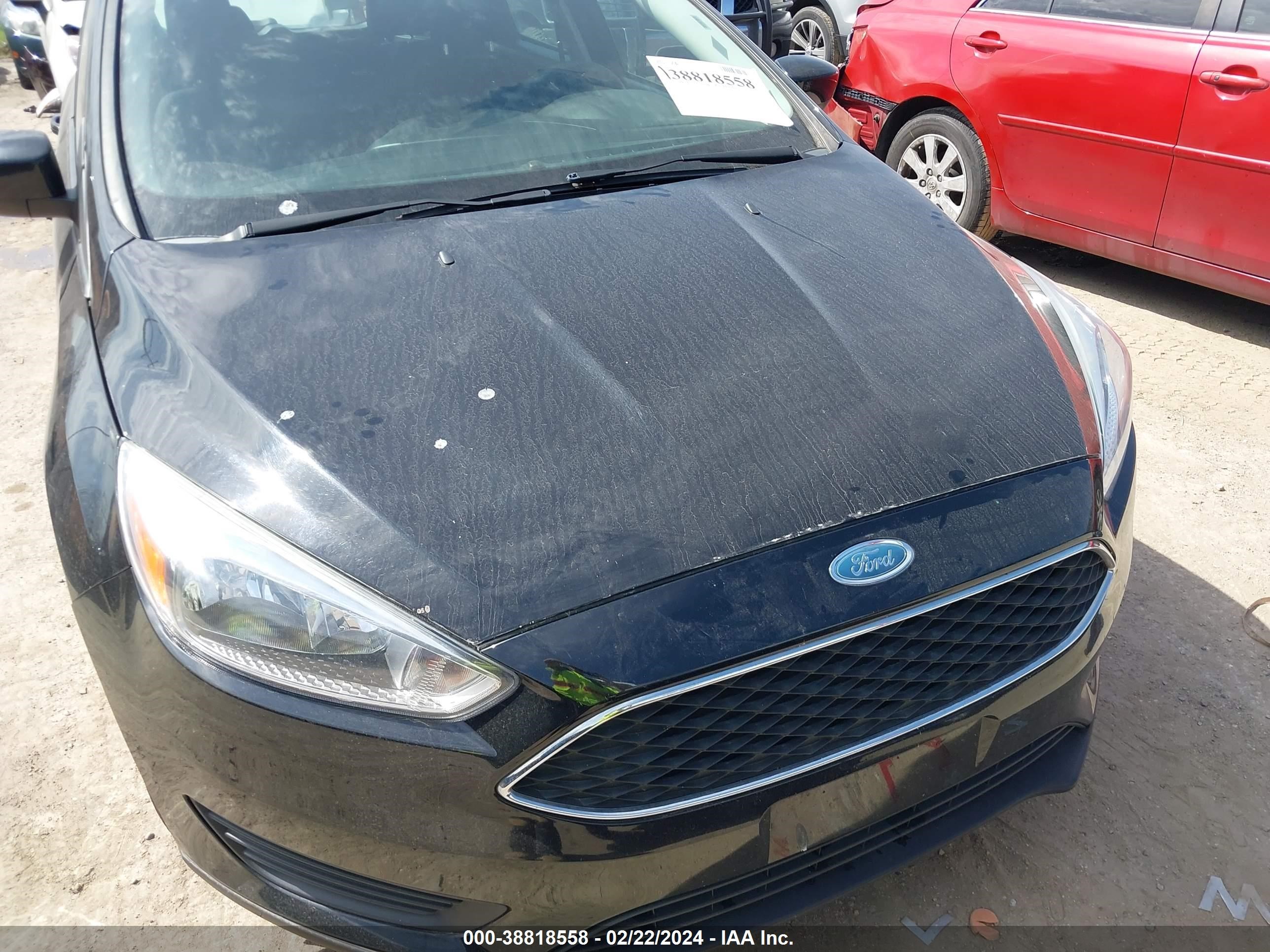 Photo 5 VIN: 1FADP3K25JL200794 - FORD FOCUS 