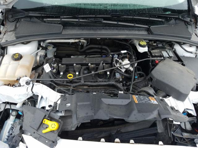 Photo 6 VIN: 1FADP3K25JL208801 - FORD FOCUS 