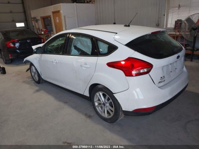 Photo 2 VIN: 1FADP3K25JL217238 - FORD FOCUS 