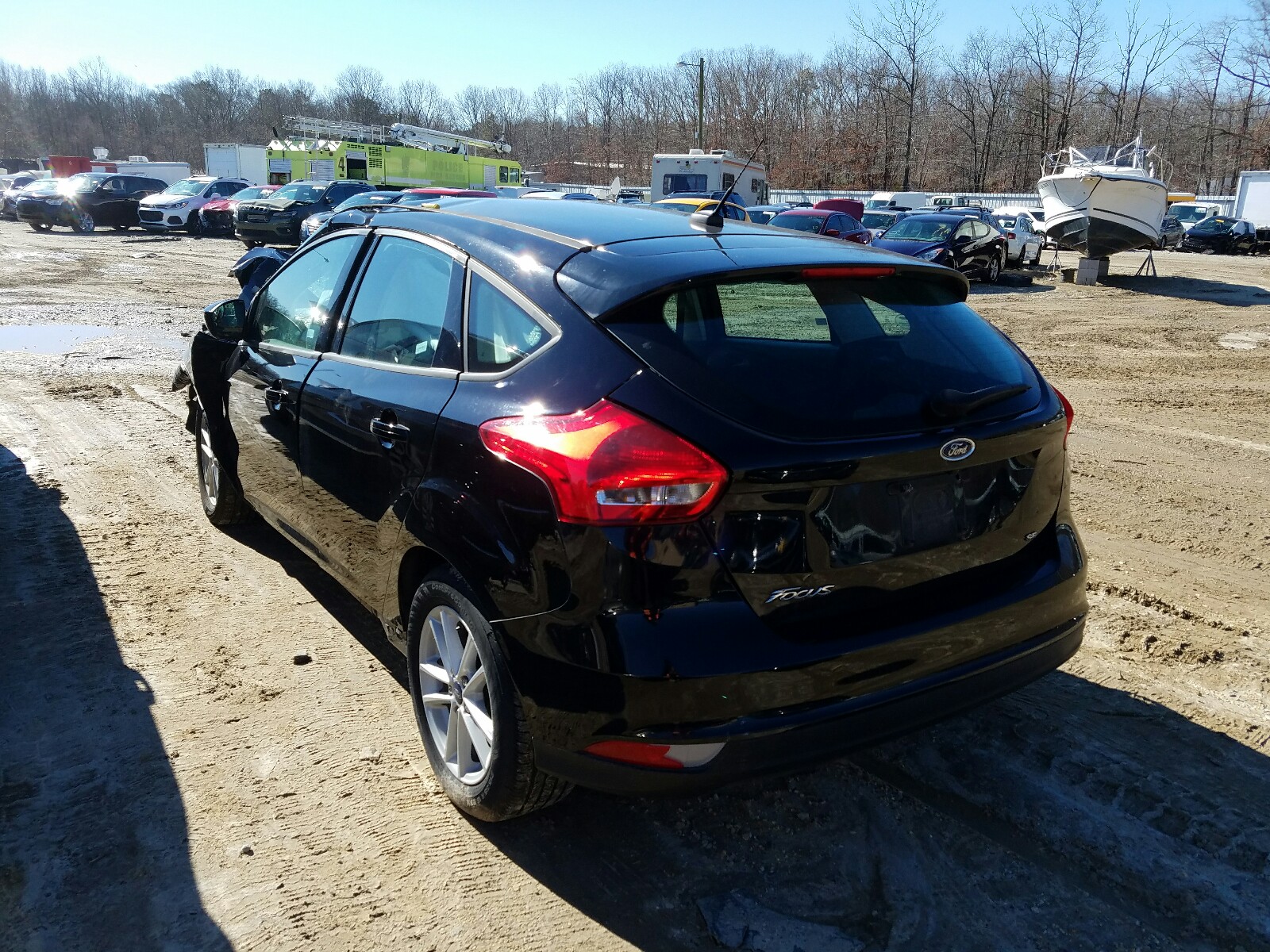 Photo 2 VIN: 1FADP3K25JL250238 - FORD FOCUS SE 