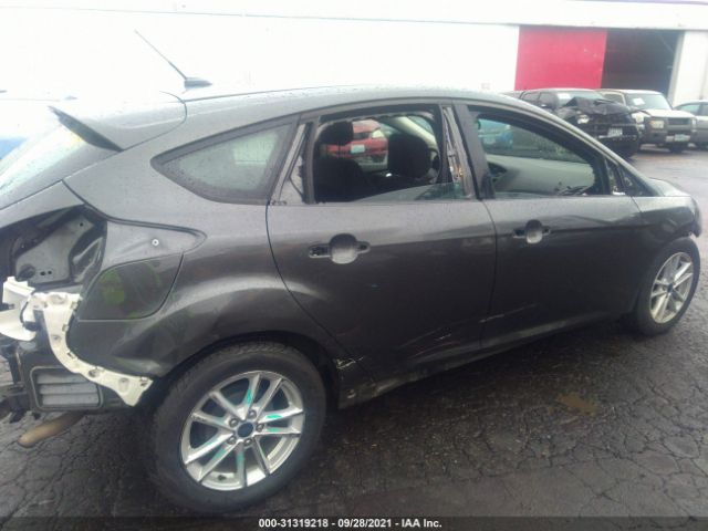 Photo 5 VIN: 1FADP3K25JL261305 - FORD FOCUS 