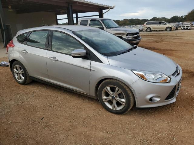 Photo 3 VIN: 1FADP3K26DL129478 - FORD FOCUS 