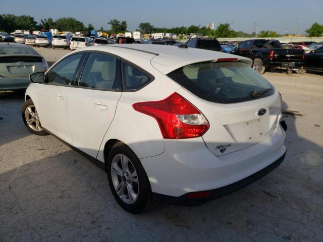 Photo 2 VIN: 1FADP3K26DL303422 - FORD FOCUS SE 