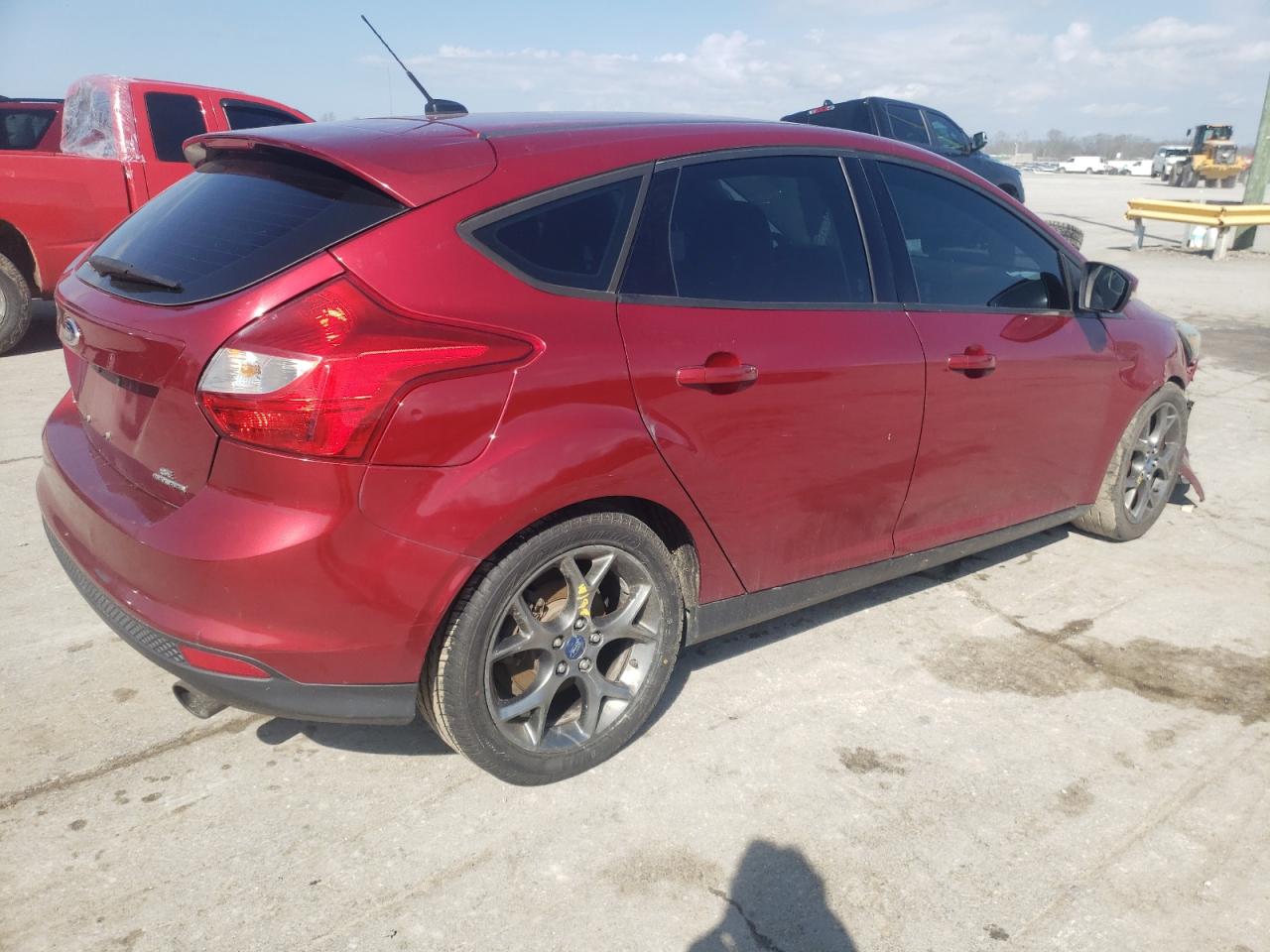 Photo 2 VIN: 1FADP3K26EL126114 - FORD FOCUS 