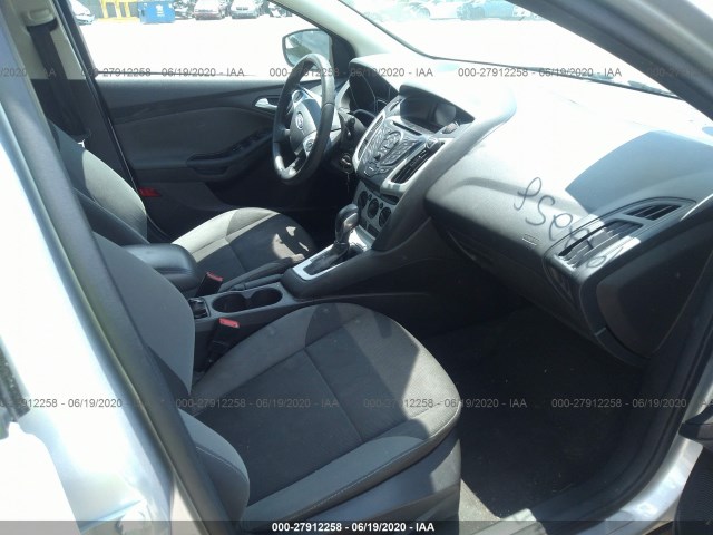 Photo 4 VIN: 1FADP3K26EL157671 - FORD FOCUS 