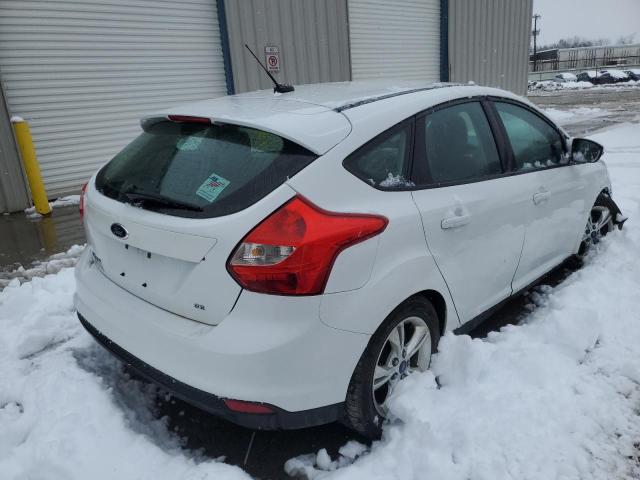 Photo 2 VIN: 1FADP3K26EL164698 - FORD FOCUS SE 