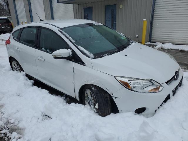 Photo 3 VIN: 1FADP3K26EL164698 - FORD FOCUS SE 