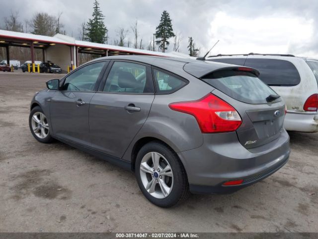 Photo 2 VIN: 1FADP3K26EL175796 - FORD FOCUS 