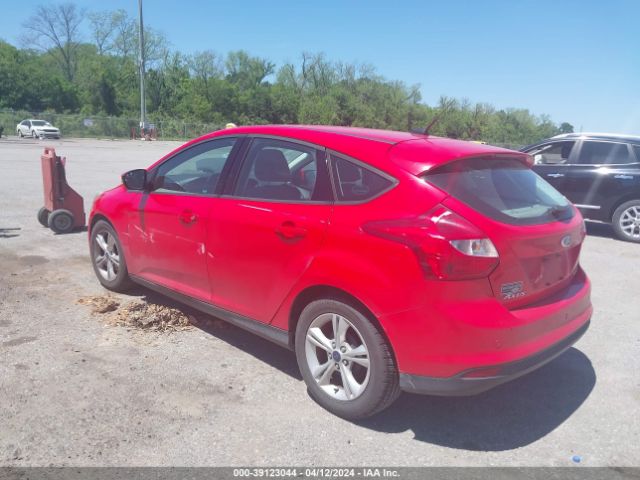 Photo 2 VIN: 1FADP3K26EL233387 - FORD FOCUS 