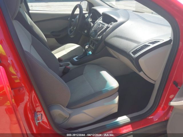 Photo 4 VIN: 1FADP3K26EL233387 - FORD FOCUS 