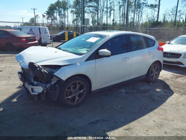 Photo 1 VIN: 1FADP3K26EL252747 - FORD FOCUS 