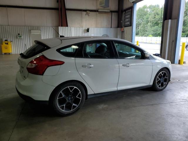 Photo 2 VIN: 1FADP3K26EL274764 - FORD FOCUS 