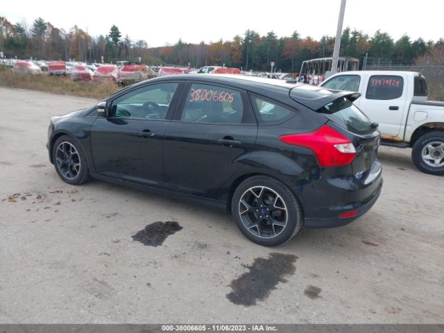 Photo 2 VIN: 1FADP3K26EL304295 - FORD FOCUS 