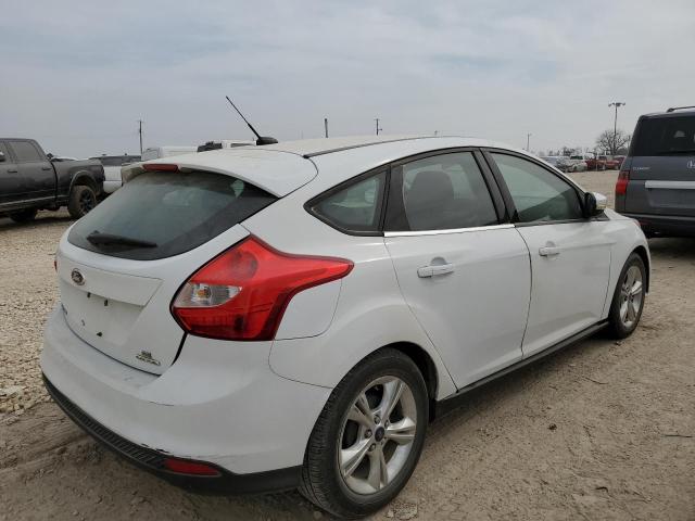 Photo 2 VIN: 1FADP3K26EL392796 - FORD FOCUS 